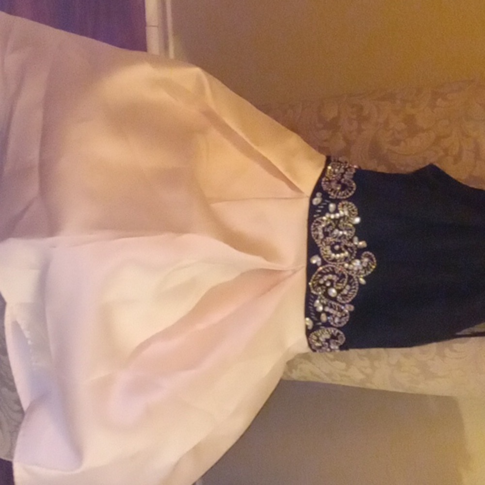 Cocktail Dress - Picture 3 of 3